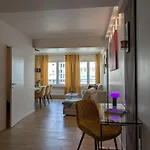 Munich Top Place Direkt Am Karlsplatz - Stachus 70 Qm Mit 2 Schlafzimmer Apartment Mila