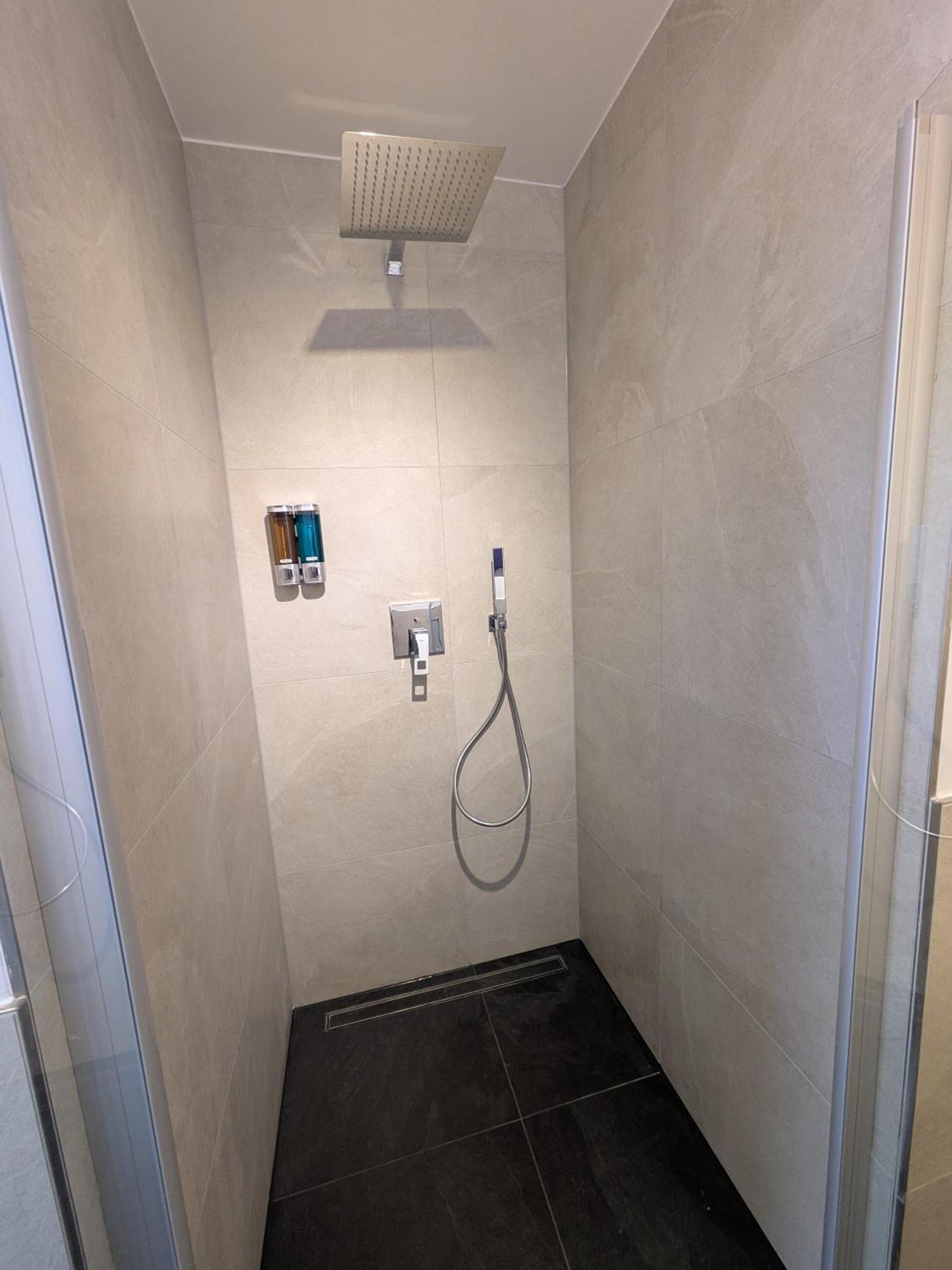 Place Direkt Am Karlsplatz - Stachus 70 Qm Mit 2 Schlafzimmer Mila Appartement